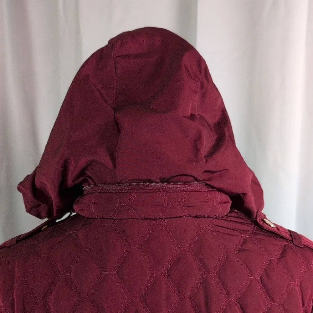Michael Kors Maroon Puffer Jacket with Quilted Design‎